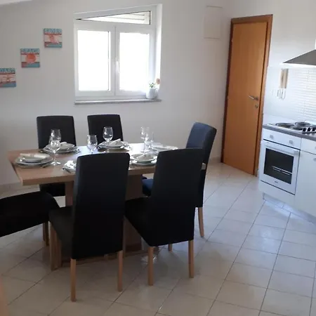 Apartment Dana Zadar